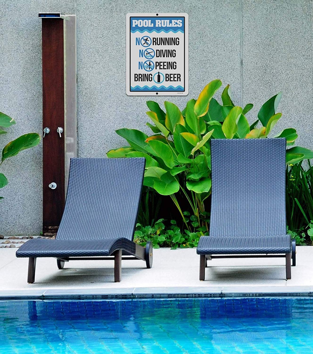 Pool Signs and Decor