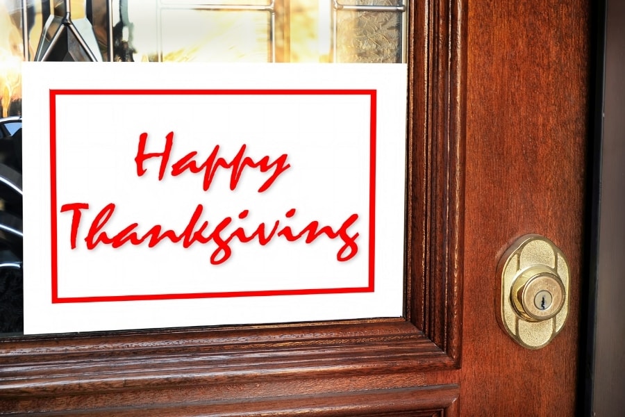 Guide to Celebrating Thanksgiving Safely This Year