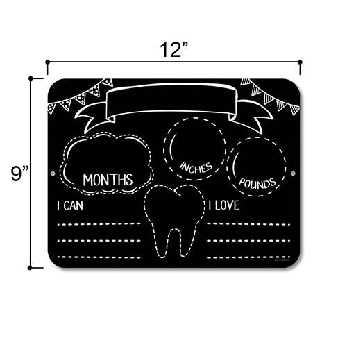 Baby's Monthly Milestones